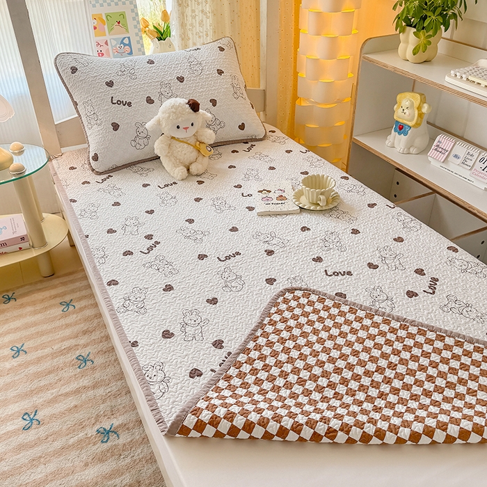 91家纺网 家纺一手货源 找家纺 期遇家居 2025新款13372全棉印花学生床盖双面纯棉宿舍床盖 布偶兔