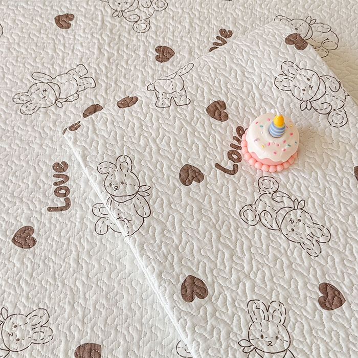 91家纺网 家纺一手货源 找家纺 期遇家居 2025新款13372全棉印花学生床盖双面纯棉宿舍床盖 布偶兔