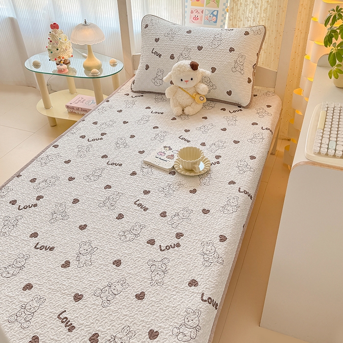 91家纺网 家纺一手货源 找家纺 期遇家居 2025新款13372全棉印花学生床盖双面纯棉宿舍床盖 布偶兔