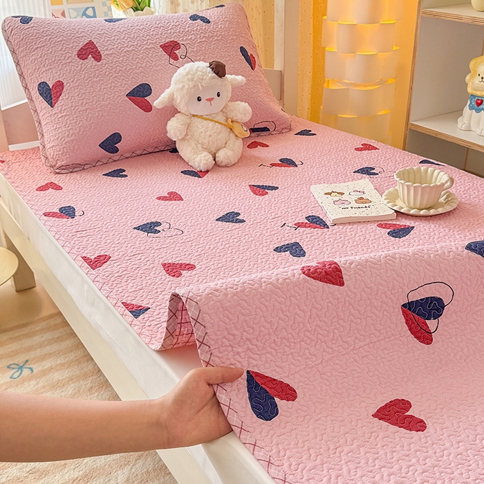 91家纺网 家纺一手货源 找家纺 期遇家居 2025新款13372全棉印花学生床盖双面纯棉宿舍床盖 摩登之恋