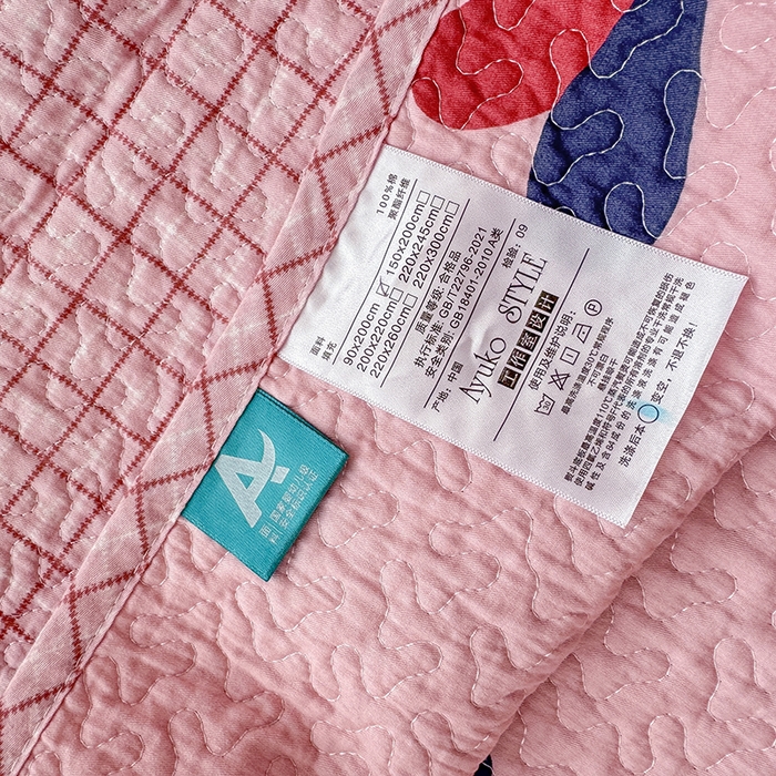 91家纺网 家纺一手货源 找家纺 期遇家居 2025新款13372全棉印花学生床盖双面纯棉宿舍床盖 摩登之恋