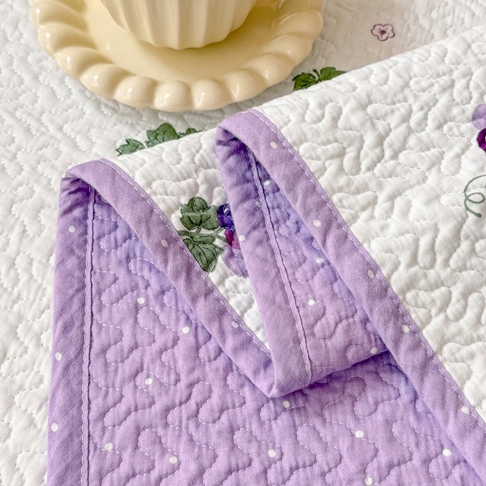 91家纺网 家纺一手货源 找家纺 期遇家居 2025新款13372全棉印花学生床盖双面纯棉宿舍床盖 紫葡萄