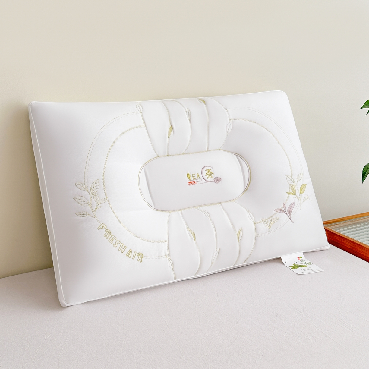 91家纺网 家纺一手货源 找家纺 橘夏家纺 2025新款刺绣款高档单人枕头枕芯亲肤透气单人舒睡保健枕睡眠不变形 栀子白