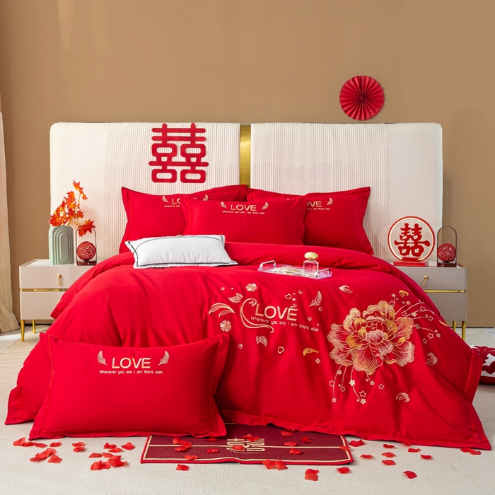 91家纺网 家纺一手货源 找家纺 银石 2025新款长绒棉婚庆绣花四件套 盛世爱恋