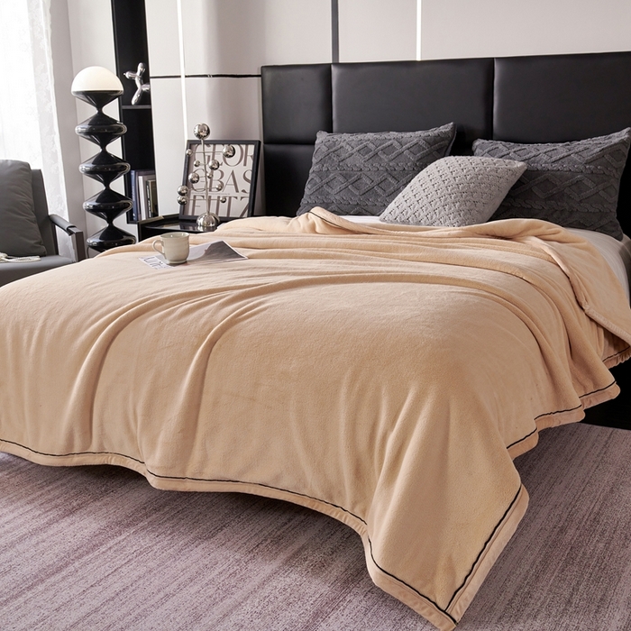 91家纺网 家纺一手货源 找家纺 馨米莱家纺 2025新款全消光牛奶绒毛毯 卡其色