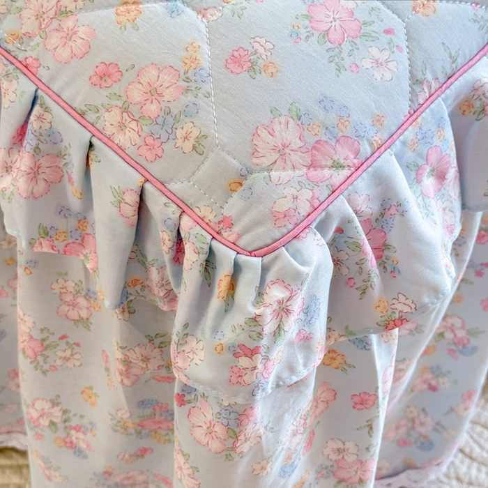 91家纺网 家纺一手货源 找家纺 美达2025全棉蕾丝小花边夹棉单床裙 洛琳-兰