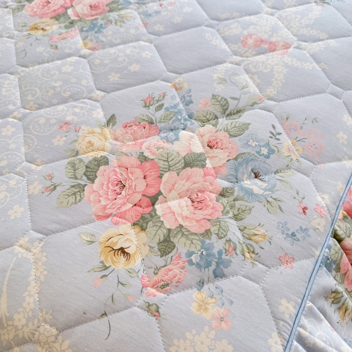 91家纺网 家纺一手货源 找家纺 美达2025全棉蕾丝小花边夹棉单床裙 轻柔漫漫