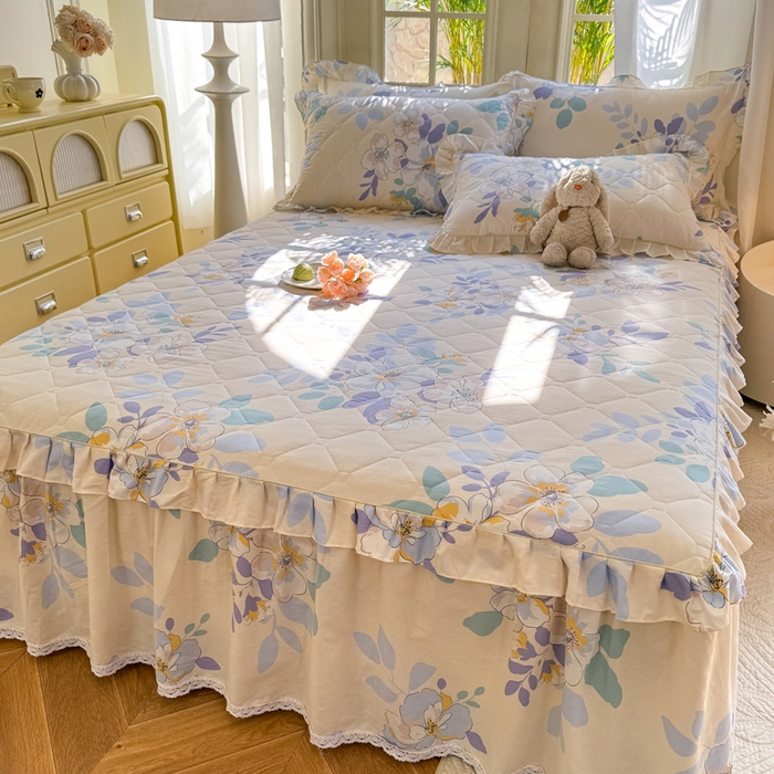 91家纺网 家纺一手货源 找家纺 美达2025全棉蕾丝小花边夹棉单床裙 如梦花季