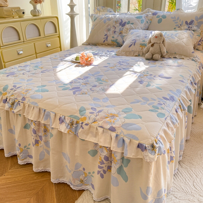 91家纺网 家纺一手货源 找家纺 美达2025全棉蕾丝小花边夹棉单床裙 如梦花季