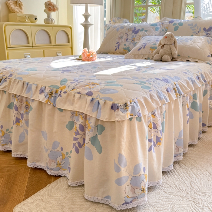 91家纺网 家纺一手货源 找家纺 美达2025全棉蕾丝小花边夹棉单床裙 如梦花季