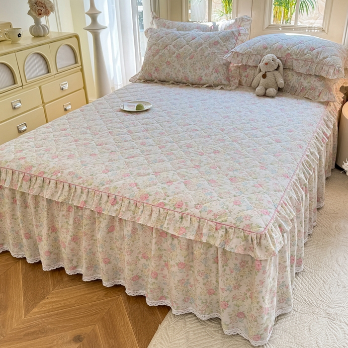 91家纺网 家纺一手货源 找家纺 美达2025全棉蕾丝小花边夹棉单床裙 嫣然花期-粉