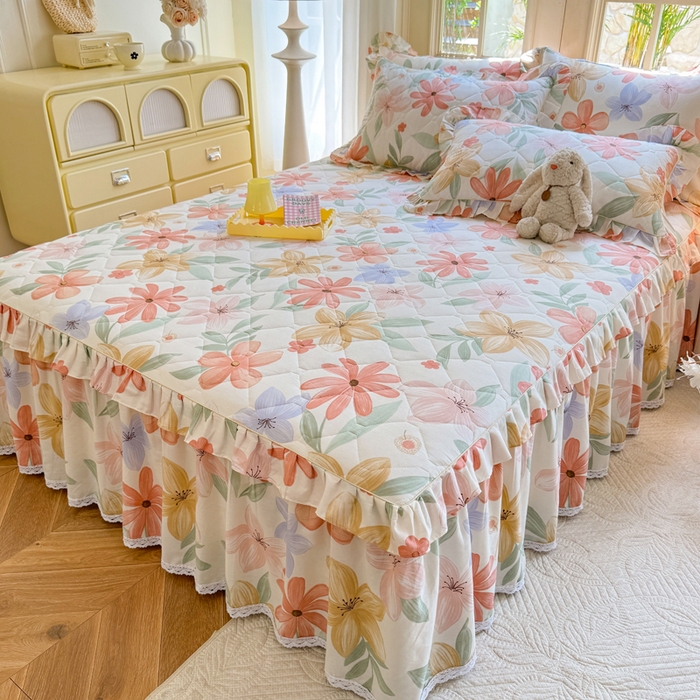 91家纺网 家纺一手货源 找家纺 美达2025全棉蕾丝小花边夹棉单床裙 云裳花谷