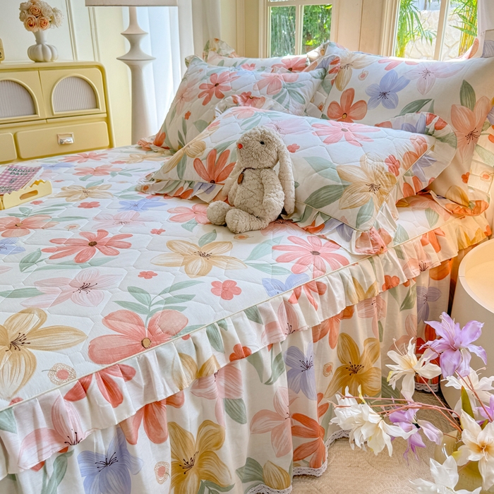 91家纺网 家纺一手货源 找家纺 美达2025全棉蕾丝小花边夹棉单床裙 云裳花谷