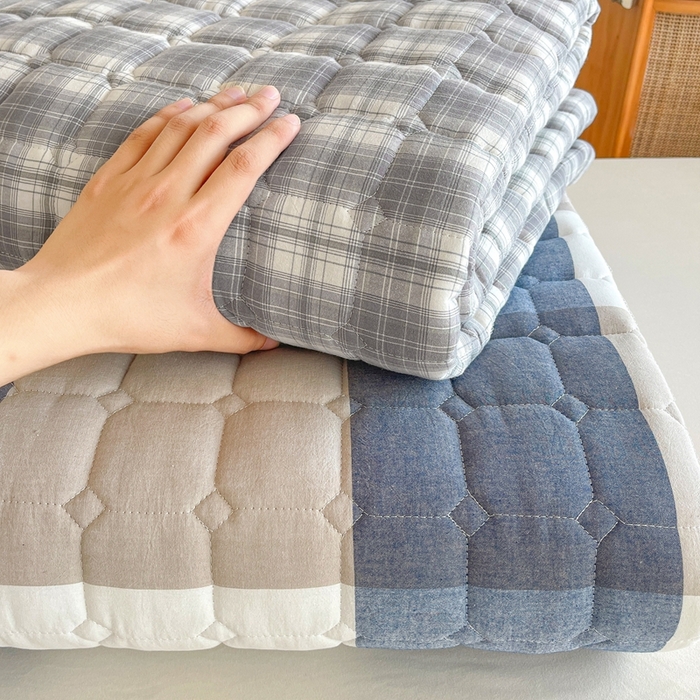 91家纺网 家纺一手货源 找家纺 梵朴 2025新款A类无印风水洗棉夹棉新疆棉花宿舍学生床垫床护垫 组合图仅供参考