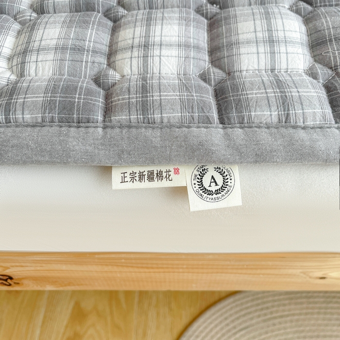 91家纺网 家纺一手货源 找家纺 梵朴 2025新款A类无印风水洗棉夹棉新疆棉花宿舍学生床垫床护垫 洛可可灰