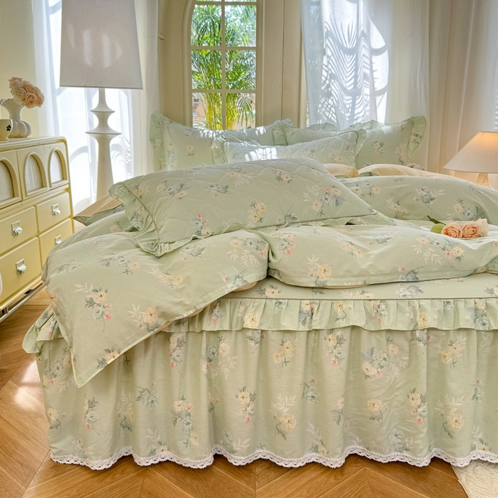 91家纺网 家纺一手货源 找家纺 美达家纺2025全棉蕾丝小花边夹棉床裙四件套 千羽花信