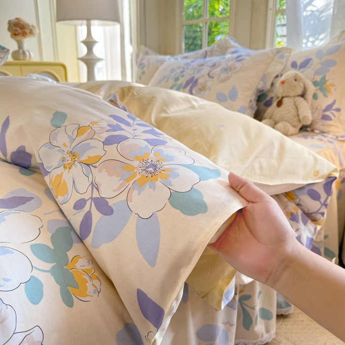 91家纺网 家纺一手货源 找家纺 美达家纺2025全棉蕾丝小花边夹棉床裙四件套 如梦花季