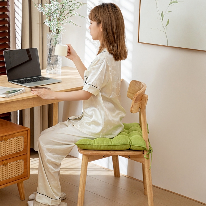 91家纺网 家纺一手货源 找家纺 沐沐家纺 2026新款棉麻竹节椅子垫 青草绿