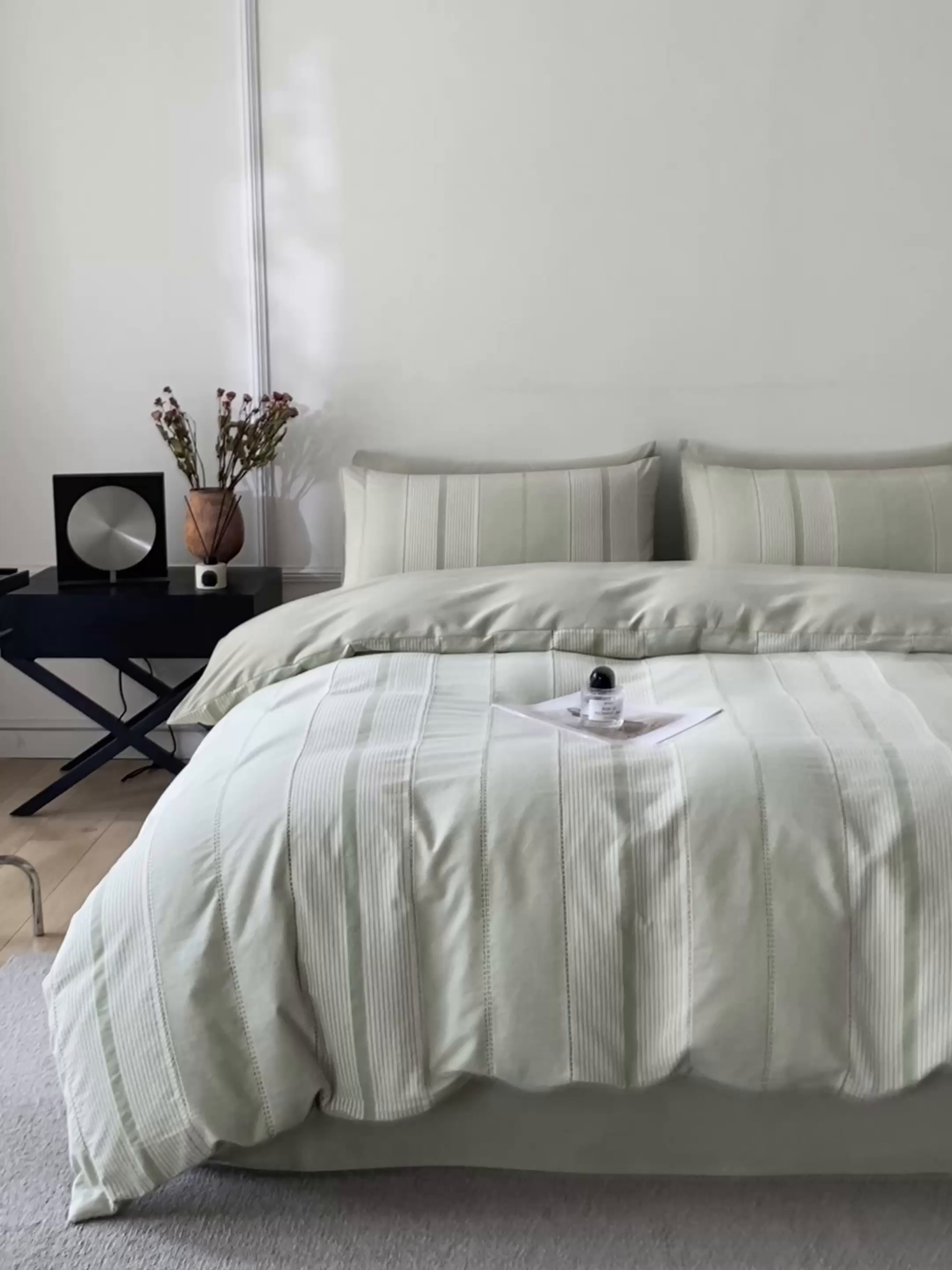 91家纺网 家纺一手货源 找家纺 ab家纺 2025新款全棉色织提花四件套 瑞拉-绿