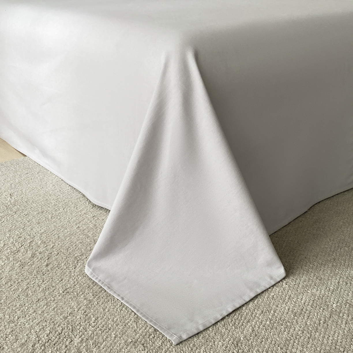 91家纺网 家纺一手货源 找家纺 ab家纺 2025新款全棉色织提花四件套 瑞拉-浅灰