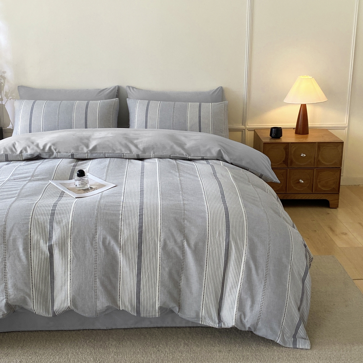 91家纺网 家纺一手货源 找家纺 ab家纺 2025新款全棉色织提花四件套 瑞拉-深灰