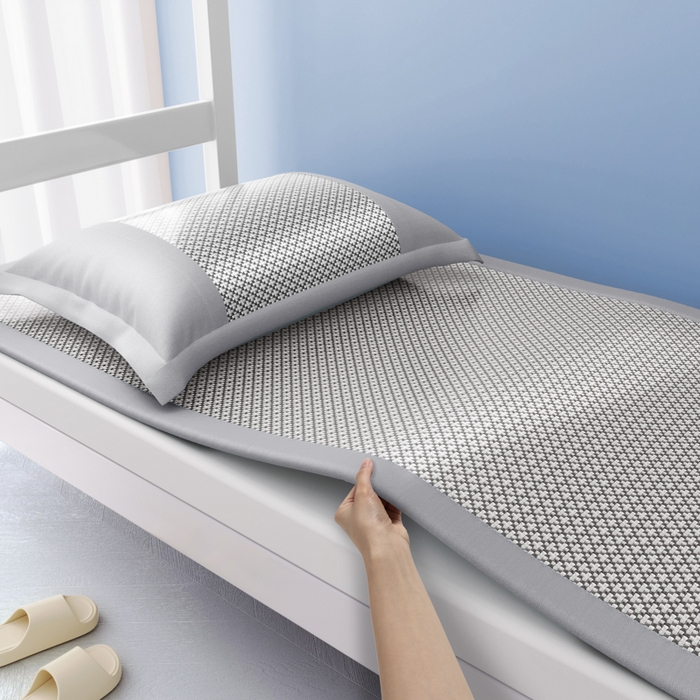 91家纺网 家纺一手货源 找家纺 卡派 2025新款卡皮巴拉 冰藤席-单人床款 灰