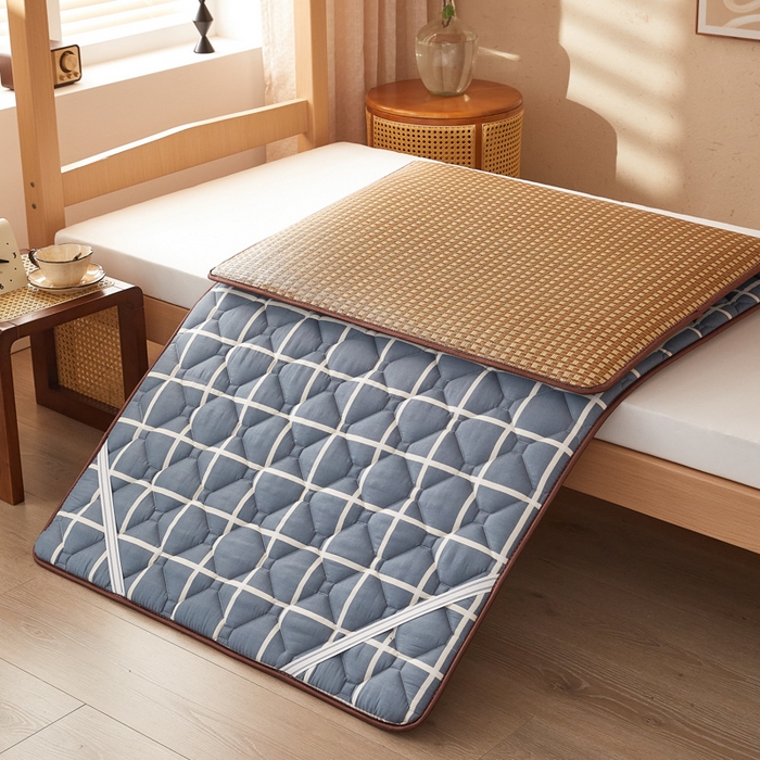 迪乐妮 2025新款双面可用 冰藤夹棉床褥-单人床款 冰藤床褥-蓝大格（玉米粒）