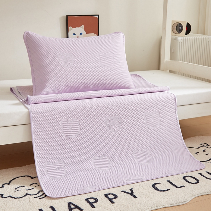 91家纺网 家纺一手货源 找家纺 迪乐妮 2025新款小冰熊豆豆席-单人床款 薰衣紫