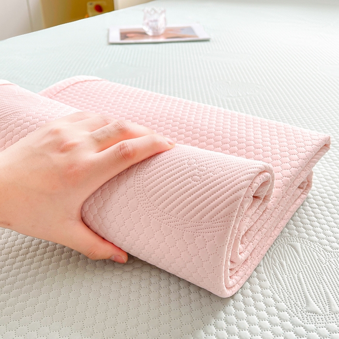 91家纺网 家纺一手货源 找家纺 卡派 2025新款小冰熊豆豆席-单人床款 少女粉