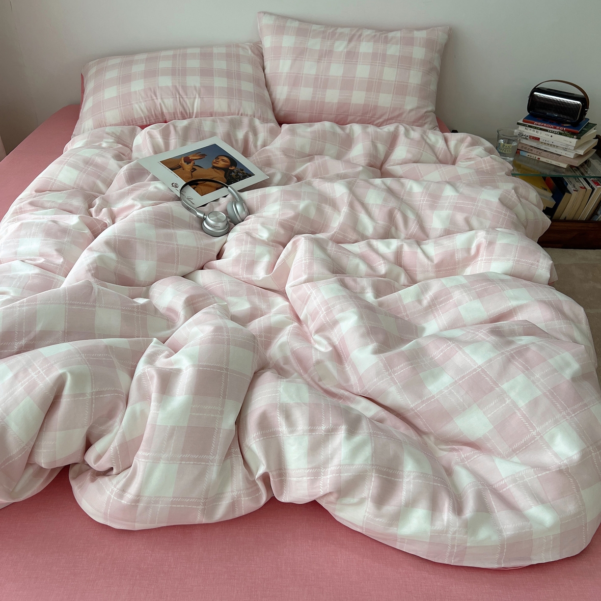 91家纺网 家纺一手货源 找家纺 雅居纺家纺 2025春夏新款全棉纯棉印花四件套 粉大格