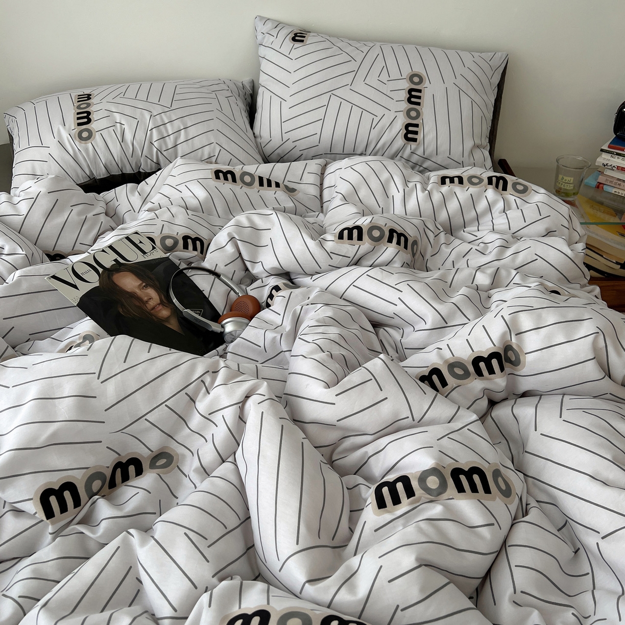 91家纺网 家纺一手货源 找家纺 雅居纺家纺 2025春夏新款全棉纯棉印花四件套 momo简约格