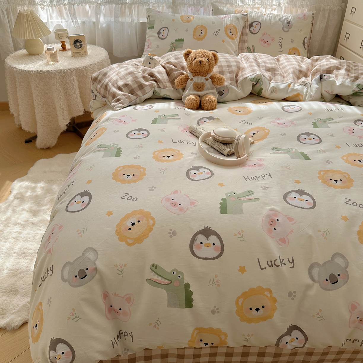 91家纺网 家纺一手货源 找家纺 雅居纺家纺 2025春夏新款全棉纯棉印花四件套 乐园