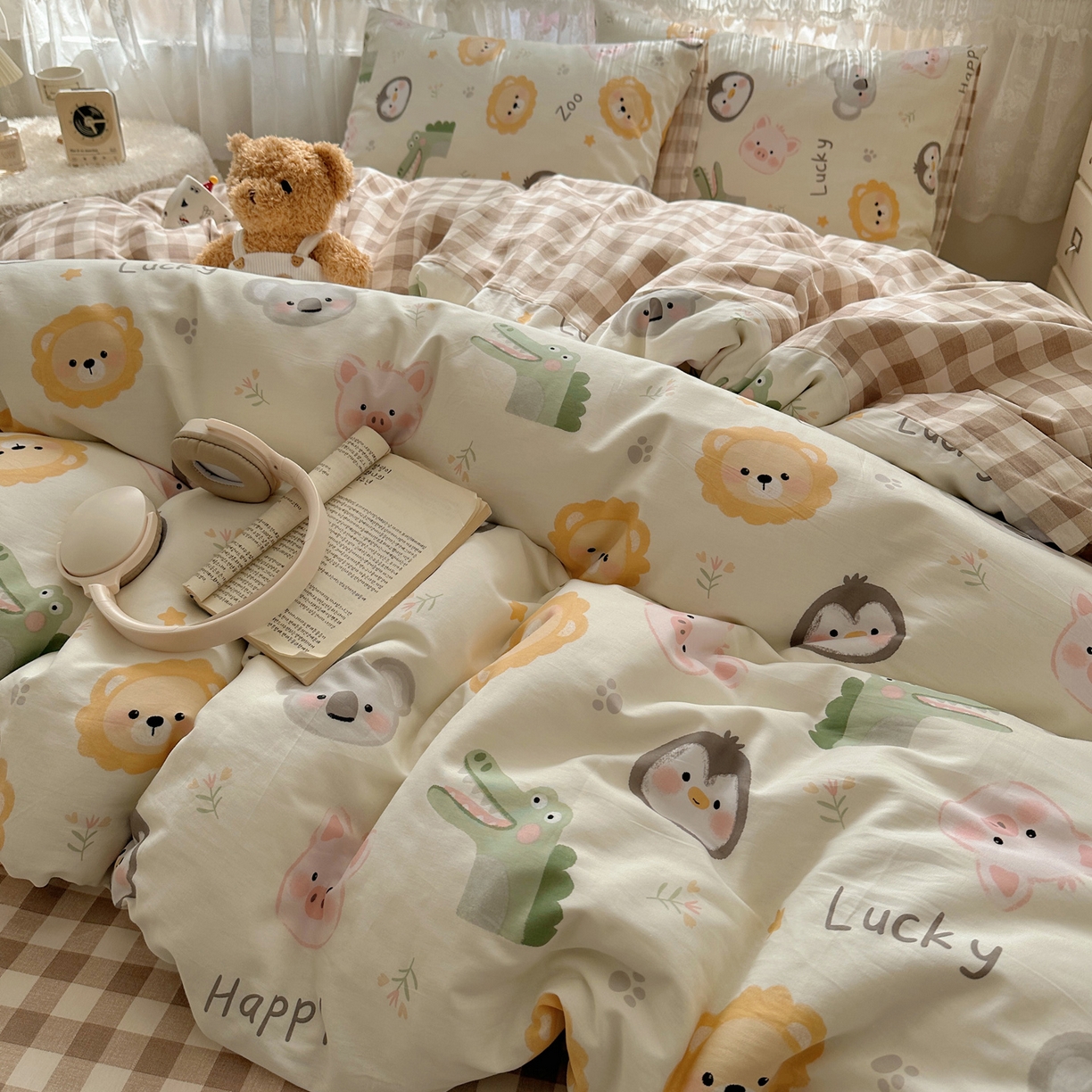 91家纺网 家纺一手货源 找家纺 雅居纺家纺 2025春夏新款全棉纯棉印花四件套 乐园