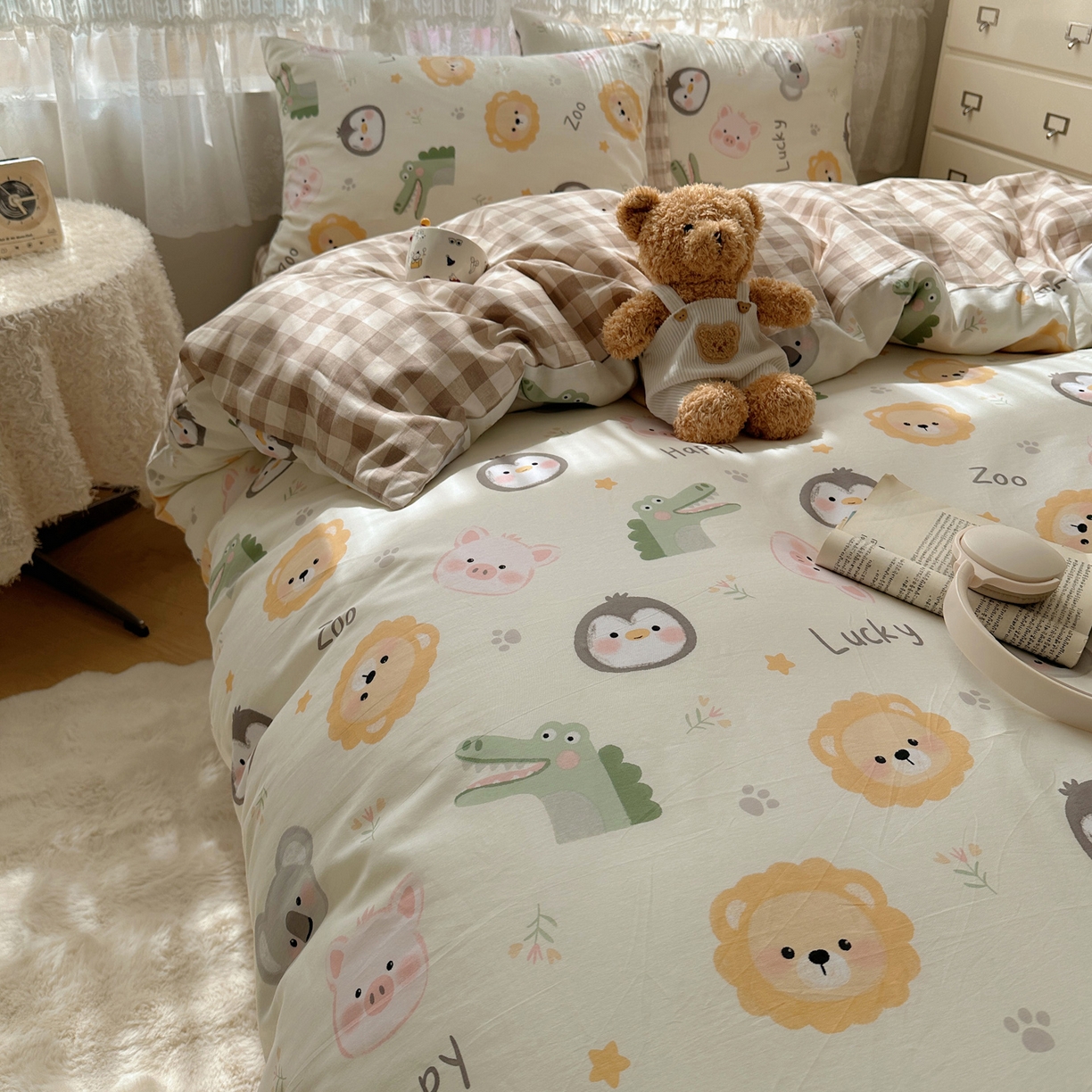 91家纺网 家纺一手货源 找家纺 雅居纺家纺 2025春夏新款全棉纯棉印花四件套 乐园