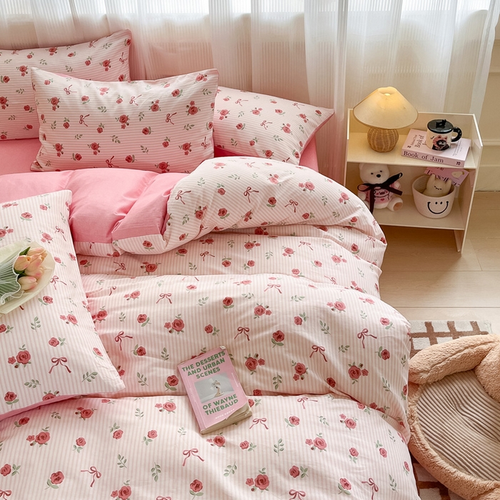 91家纺网 家纺一手货源 找家纺 雅居纺家纺 2025春夏新款全棉纯棉印花四件套 粉色烂漫