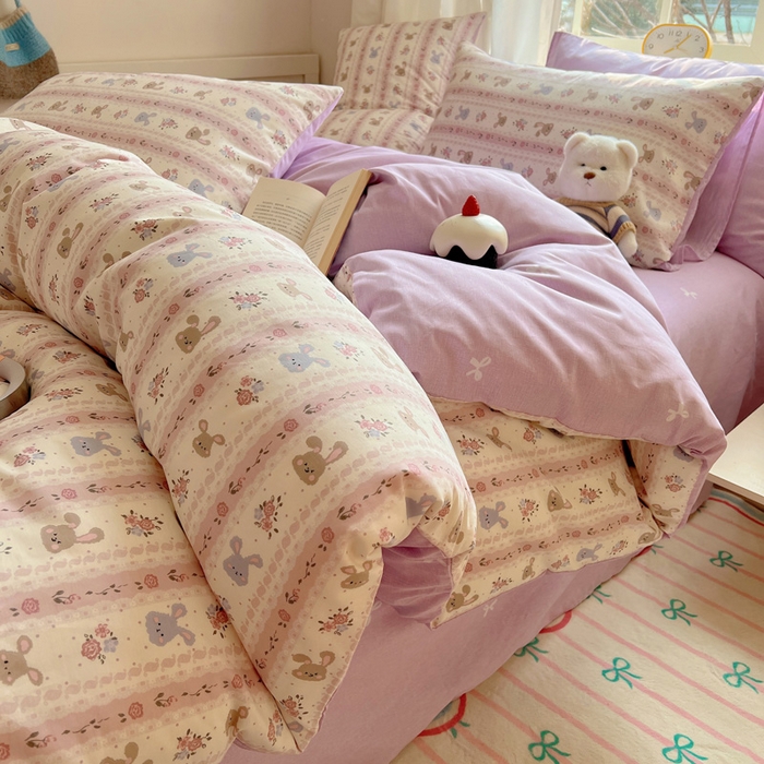 91家纺网 家纺一手货源 找家纺 雅居纺家纺 2025春夏新款全棉纯棉印花四件套 花园萌兔