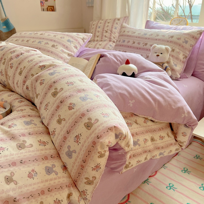 91家纺网 家纺一手货源 找家纺 雅居纺家纺 2025春夏新款全棉纯棉印花四件套 花园萌兔