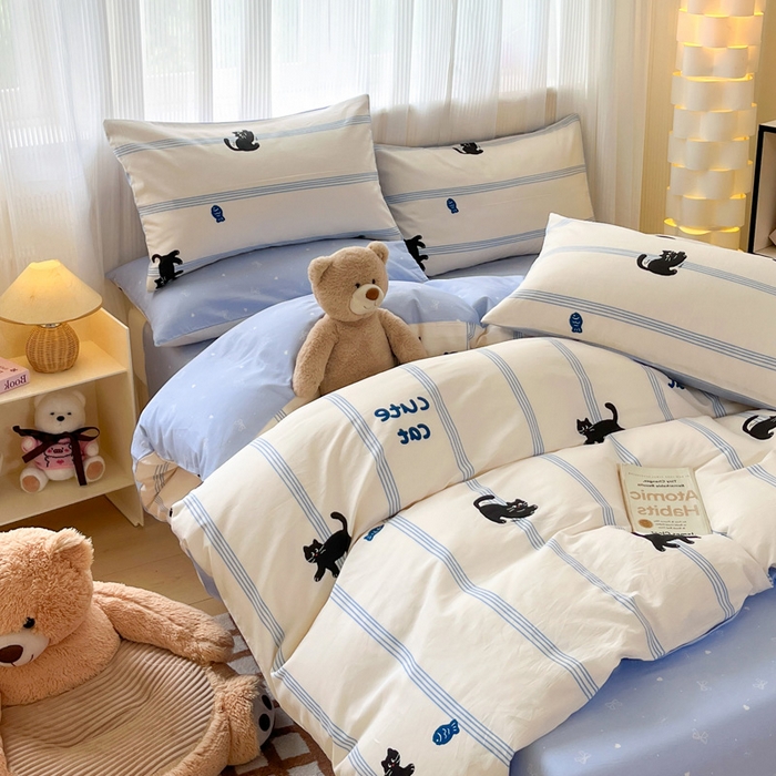 91家纺网 家纺一手货源 找家纺 雅居纺家纺 2025春夏新款全棉纯棉印花四件套 可爱小猫