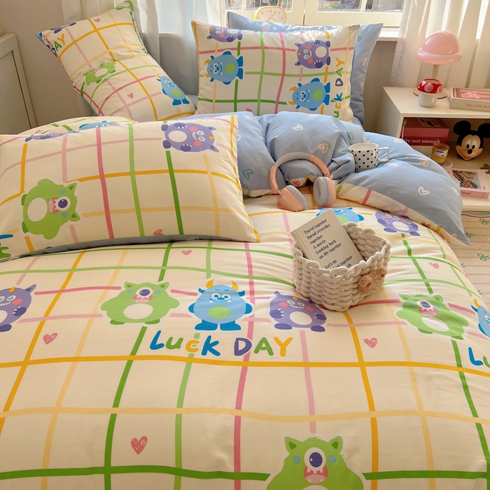 91家纺网 家纺一手货源 找家纺 雅居纺家纺 2025春夏新款全棉纯棉印花四件套 小怪兽