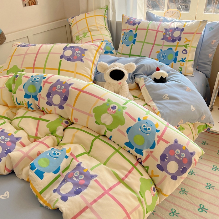 91家纺网 家纺一手货源 找家纺 雅居纺家纺 2025春夏新款全棉纯棉印花四件套 小怪兽