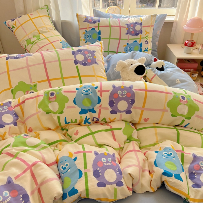 91家纺网 家纺一手货源 找家纺 雅居纺家纺 2025春夏新款全棉纯棉印花四件套 小怪兽