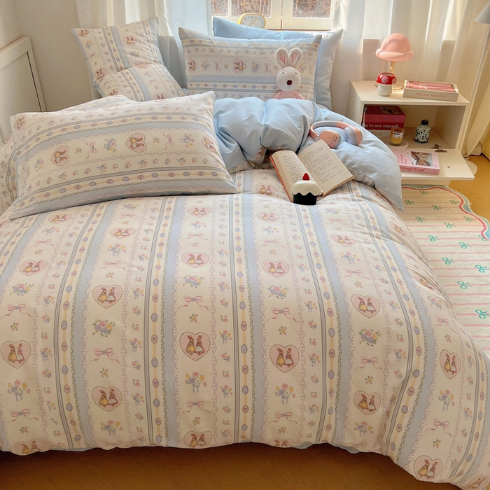 91家纺网 家纺一手货源 找家纺 雅居纺家纺 2025春夏新款全棉纯棉印花四件套 幸福小兔