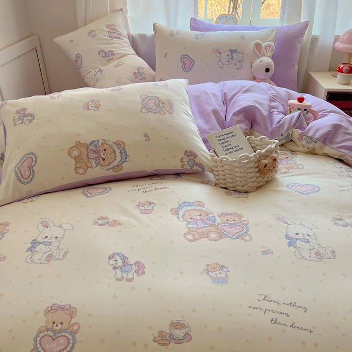 91家纺网 家纺一手货源 找家纺 雅居纺家纺 2025春夏新款全棉纯棉印花四件套 椰果小熊