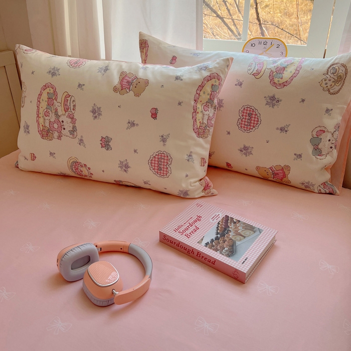 91家纺网 家纺一手货源 找家纺 雅居纺家纺 2025春夏新款全棉纯棉印花四件套 游园会