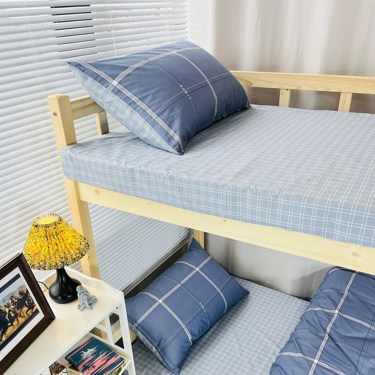 91家纺网 家纺一手货源 找家纺 云梦2025新款全棉印花学生宿舍套件 一键翻身