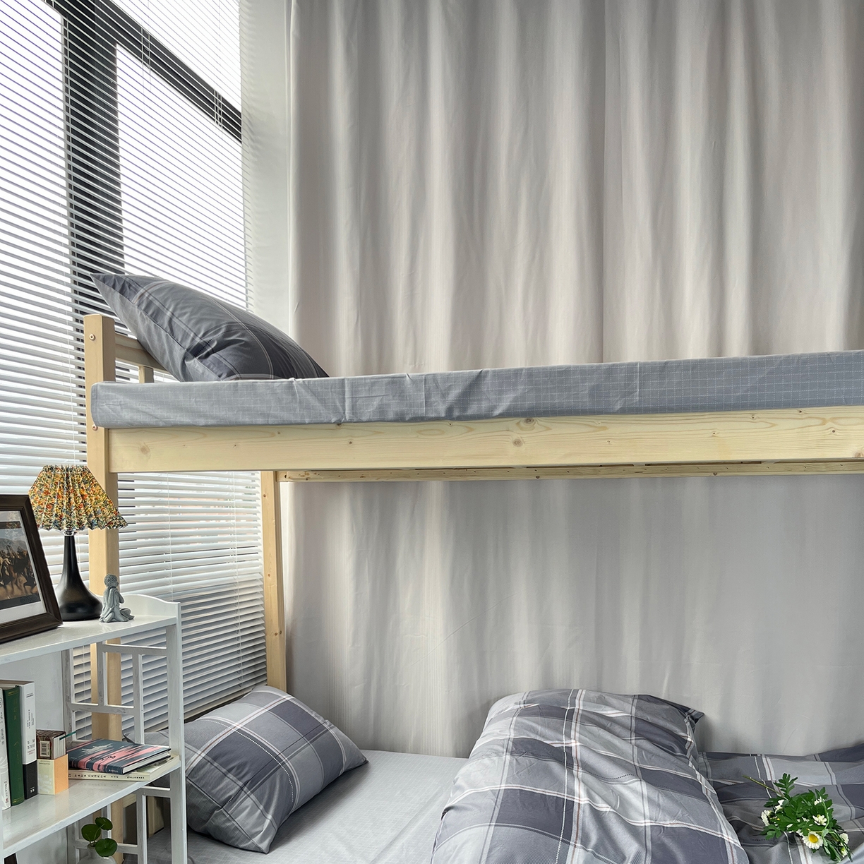 91家纺网 家纺一手货源 找家纺 （总）云梦13372全棉学生宿舍纯棉三六件套全棉三件套源头工厂常年有货  折叠次元