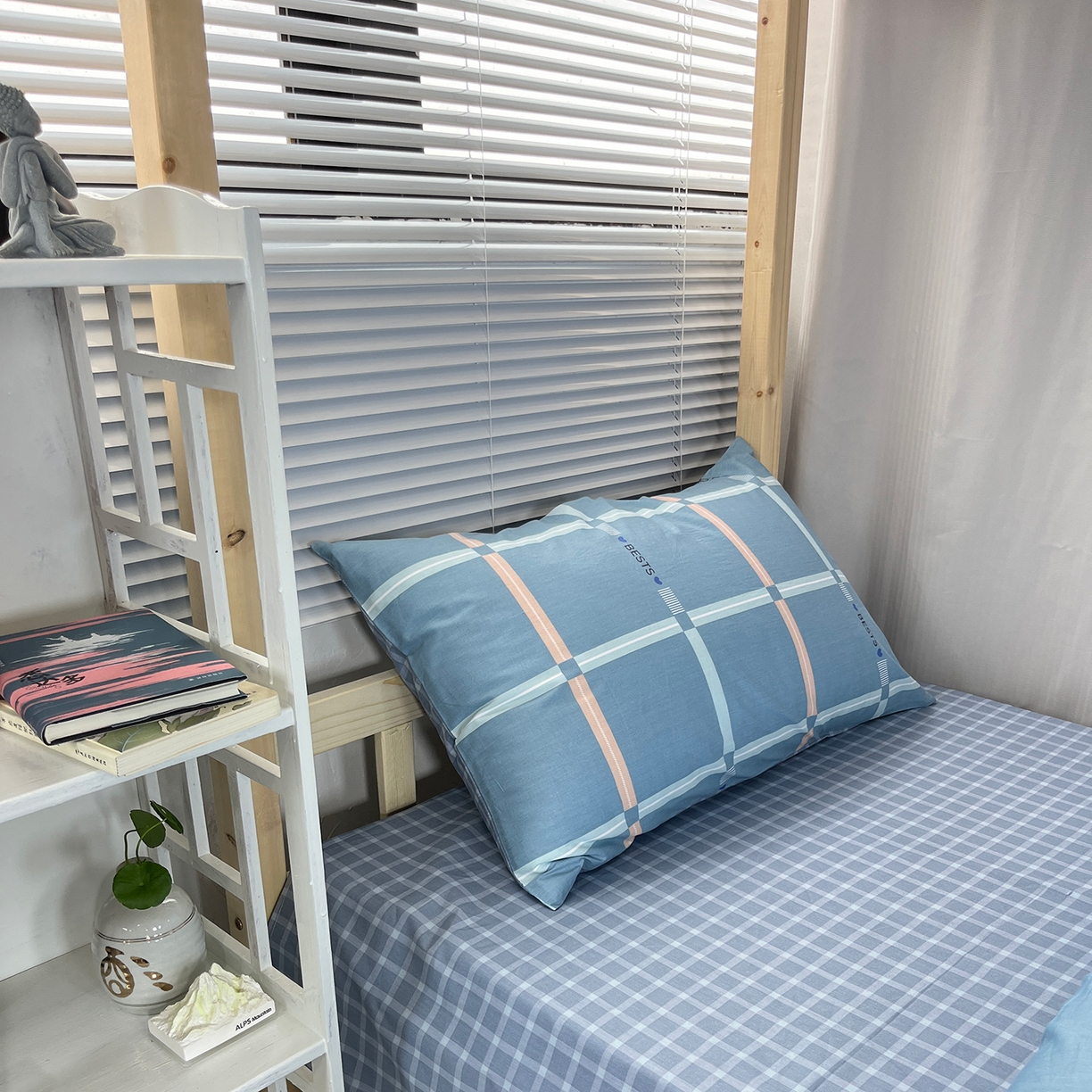 91家纺网 家纺一手货源 找家纺 云梦2025新款全棉印花学生宿舍套件 雪融之境