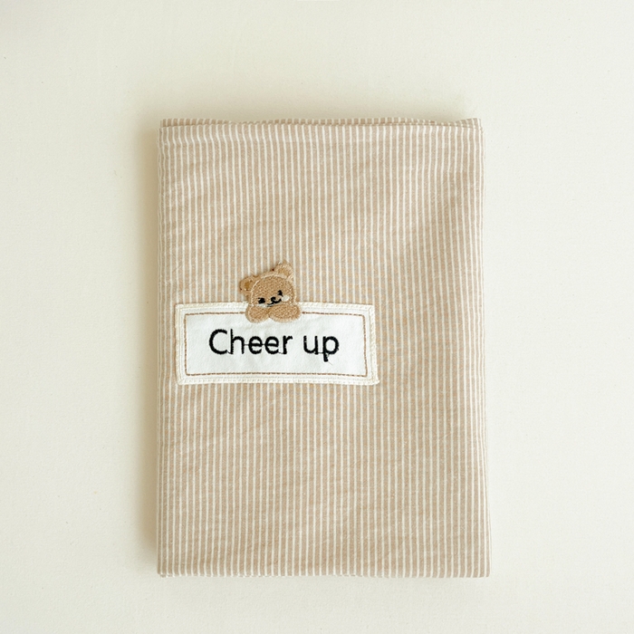 91家纺网 家纺一手货源 找家纺 佳笠家居 2025新款kimi熊系列A类宿舍全棉纯棉色织水洗棉枕套单枕套枕套单件 卡其小条