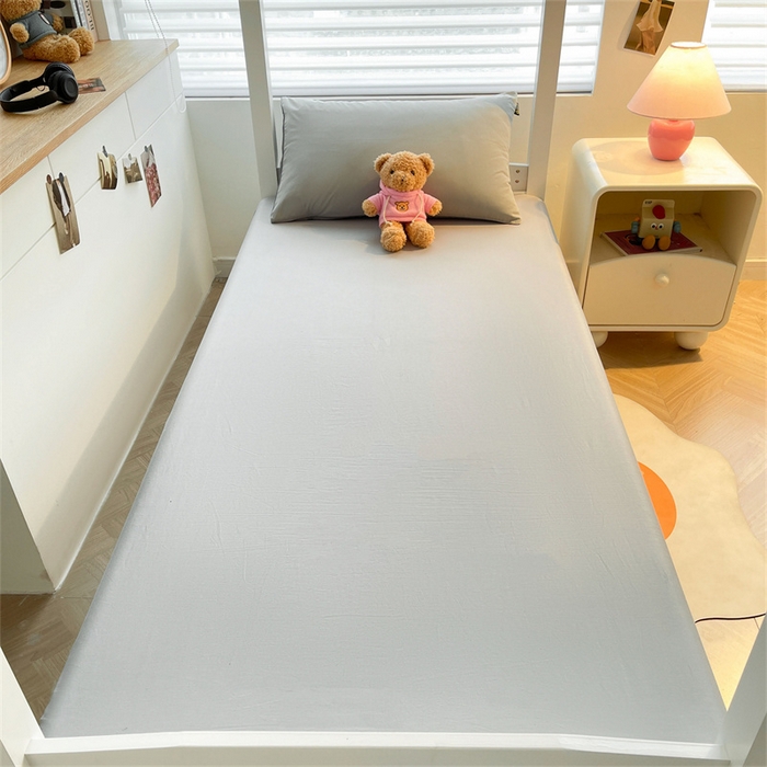 91家纺网 家纺一手货源 找家纺 澳梵家居 2025春夏新款13372全棉纯棉学生宿舍上下铺三件套床笠款 豆绿 烟灰