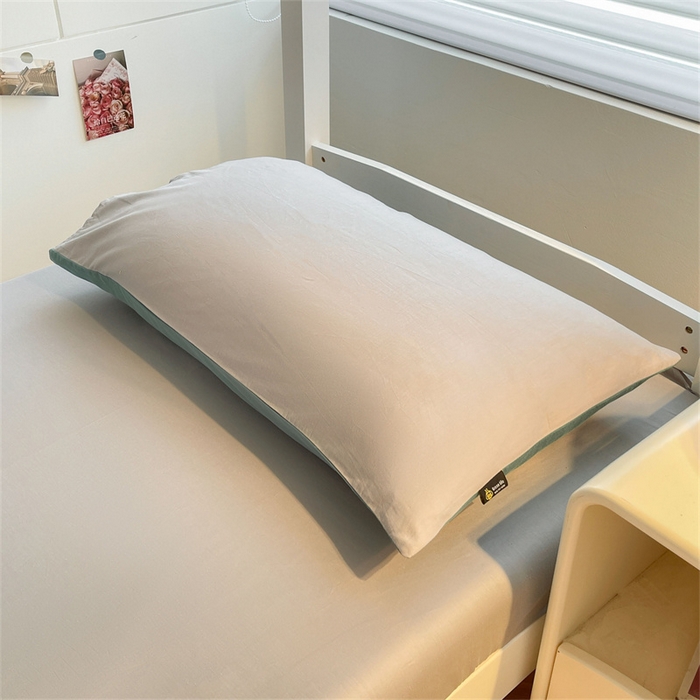 91家纺网 家纺一手货源 找家纺 澳梵家居 2025春夏新款13372全棉纯棉学生宿舍上下铺三件套床笠款 豆绿 烟灰